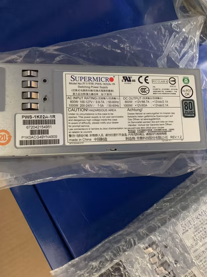 Redundante Stromversorgung, Server-Stromversorgung